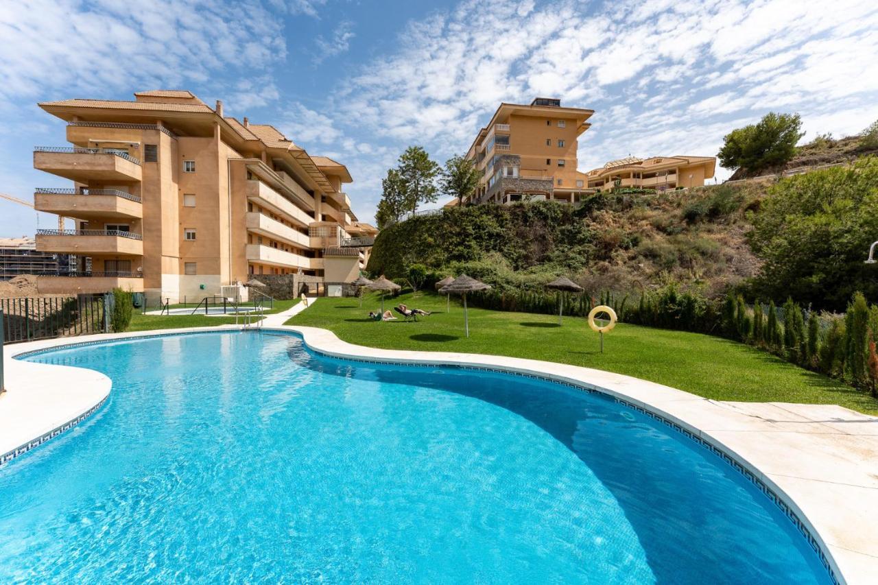 פואנגירולה Malagasuite Blue Sea & Pool מראה חיצוני תמונה