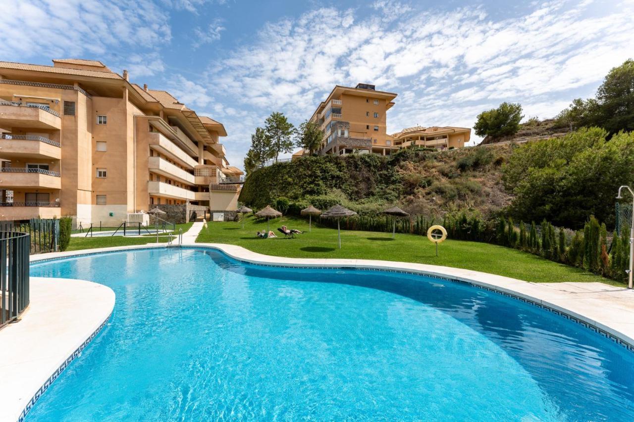 פואנגירולה Malagasuite Blue Sea & Pool מראה חיצוני תמונה